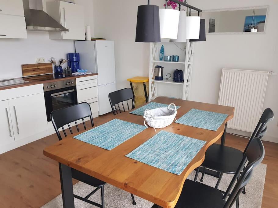 Wellenglitzern Appartement Breege Buitenkant foto