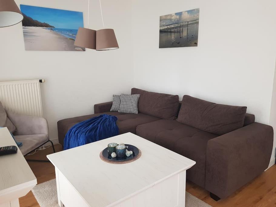 Wellenglitzern Appartement Breege Buitenkant foto